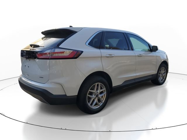 Used 2024 Ford Edge SEL image 6