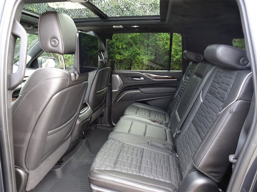 Used 2022 Cadillac Escalade ESV Premium Luxury Platinum w/ LPO, Floor Liner Package image 15