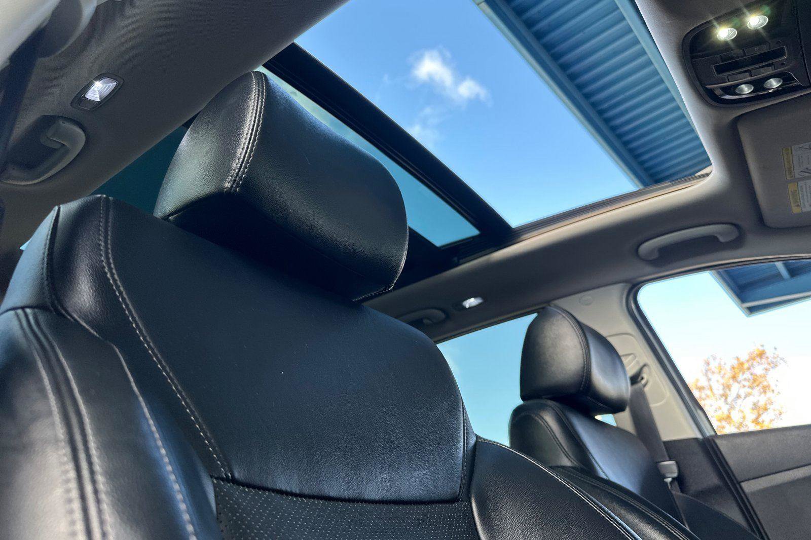 Used 2020 Kia Sorento EX image 17