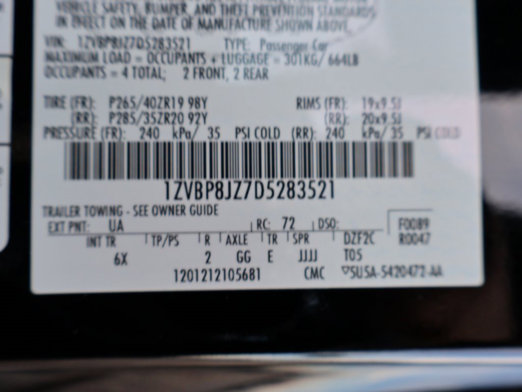 Used 2013 Ford Mustang Shelby GT500 image 19