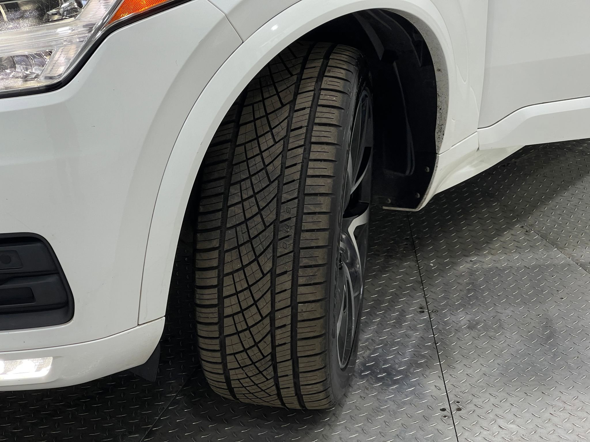 Used 2021 Volvo XC90 T6 Momentum w/ Advanced Package AWD/4WD image 38