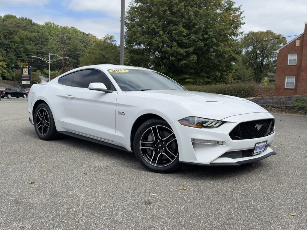 Used 2022 Ford Mustang GT image 2
