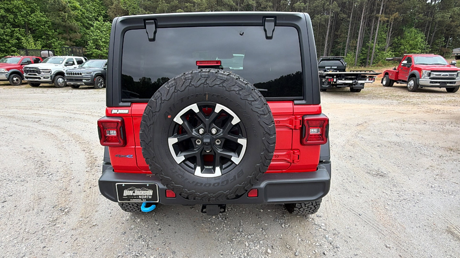 Used 2025 Jeep Wrangler Unlimited Rubicon 4xe AWD/4WD image 9