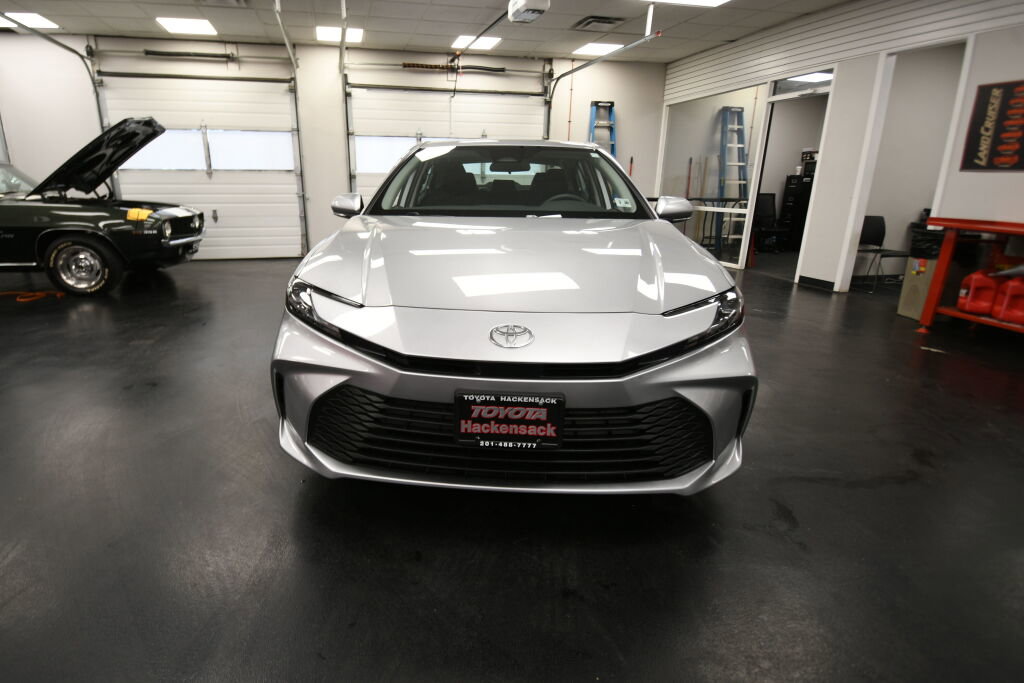 Certified 2025 Toyota Camry LE image 2