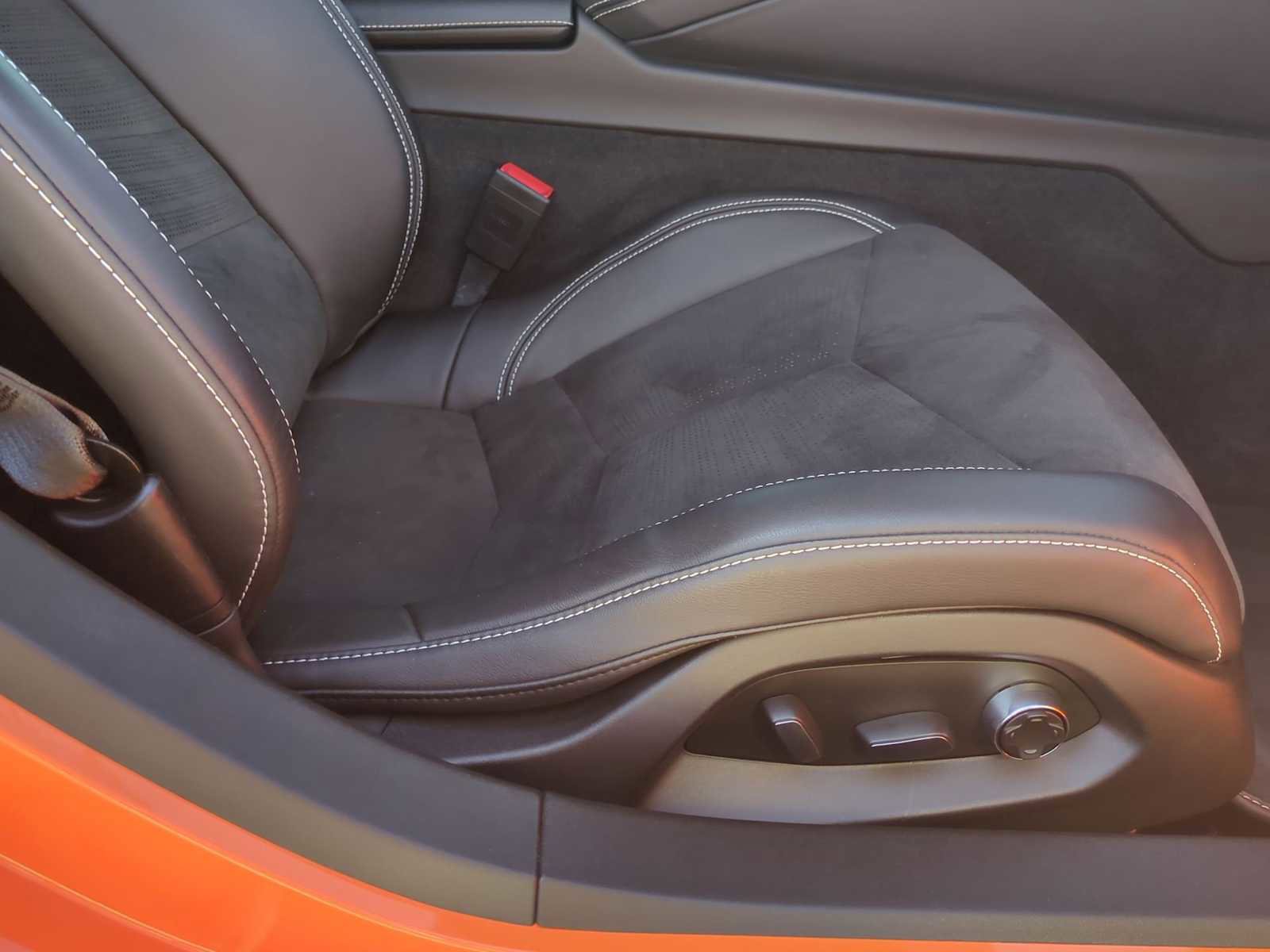 Used 2023 Chevrolet Corvette Stingray Preferred Cpe w/ 2LT image 25