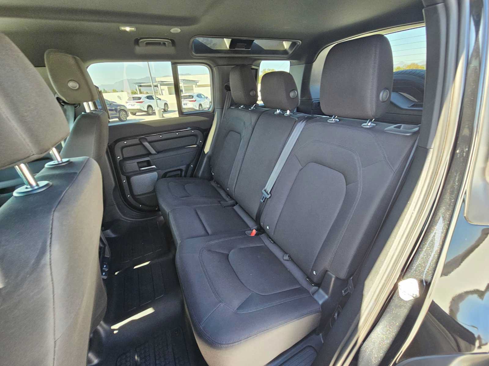 Used 2023 Land Rover Defender 110 AWD/4WD image 17