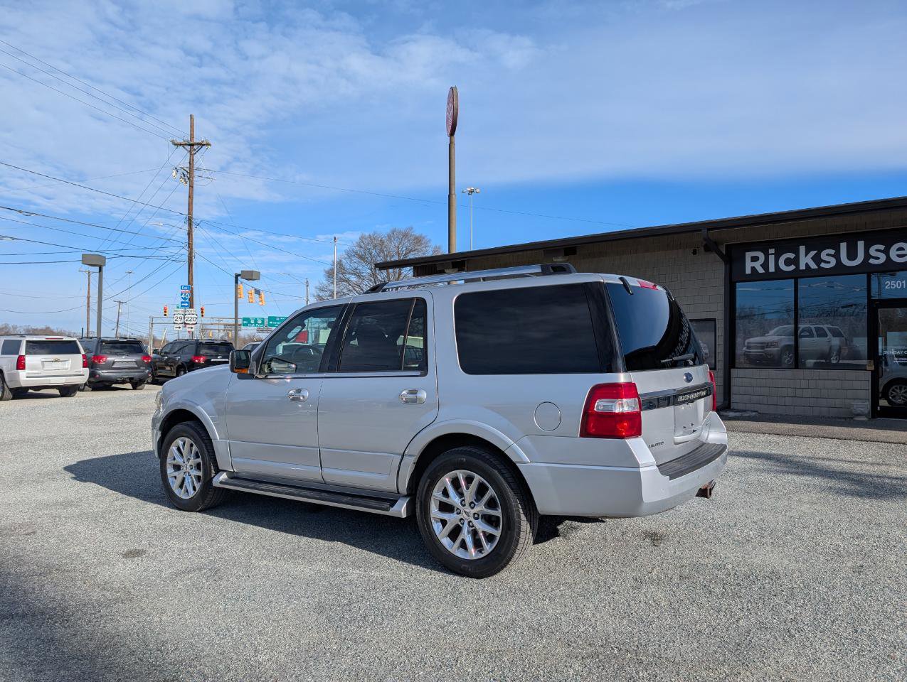 Used 2017 Ford Expedition Limited image 9