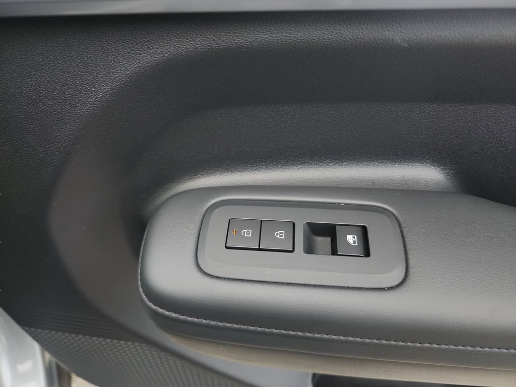 Used 2024 Hyundai Santa Fe SEL FWD image 25