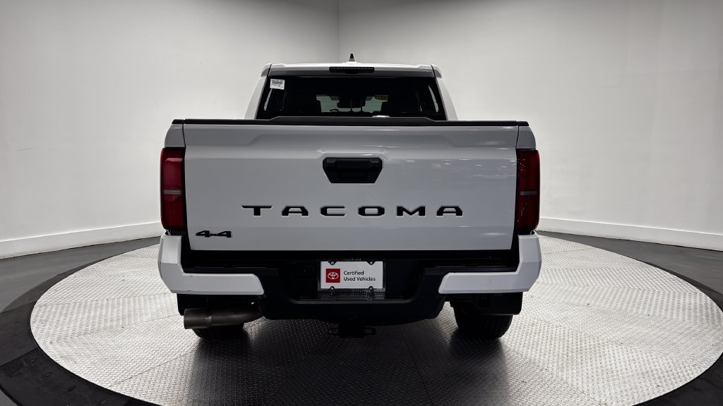 Certified 2026 Toyota Tacoma TRD Sport AWD/4WD image 35