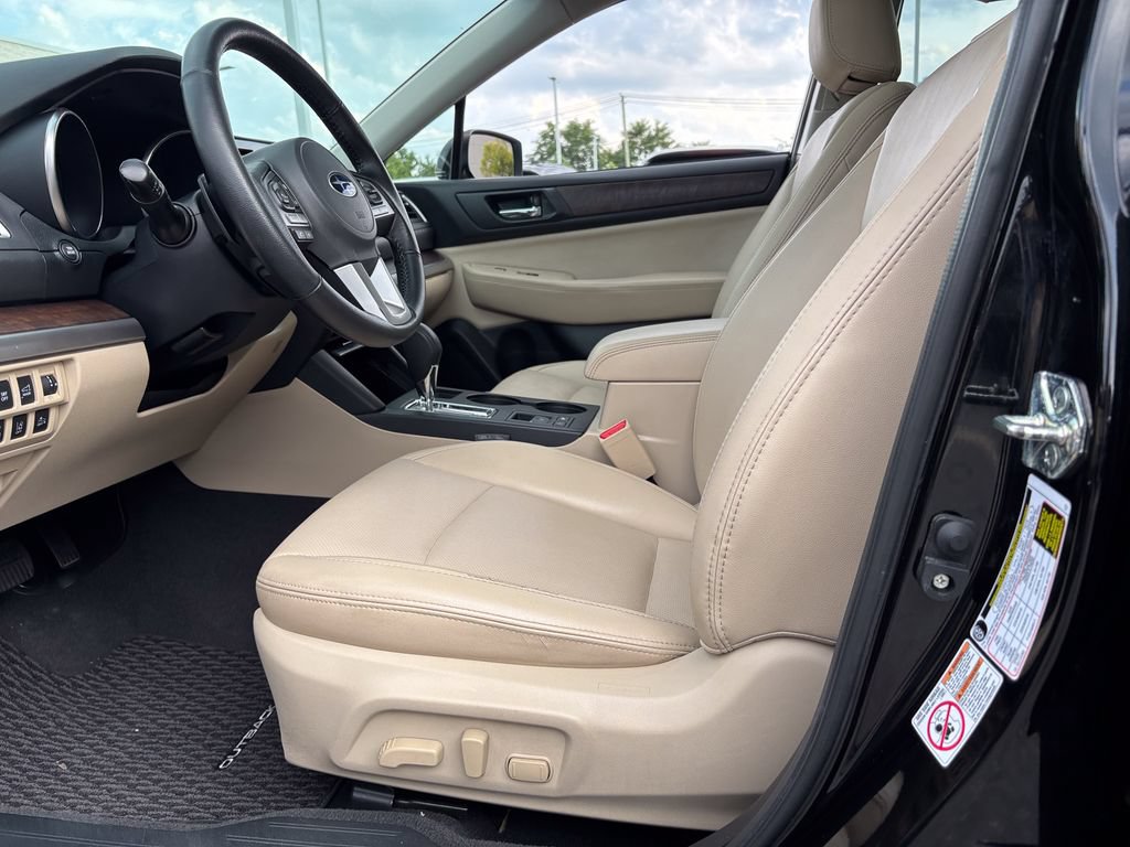 Used 2015 Subaru Outback 3.6R Limited AWD/4WD image 19