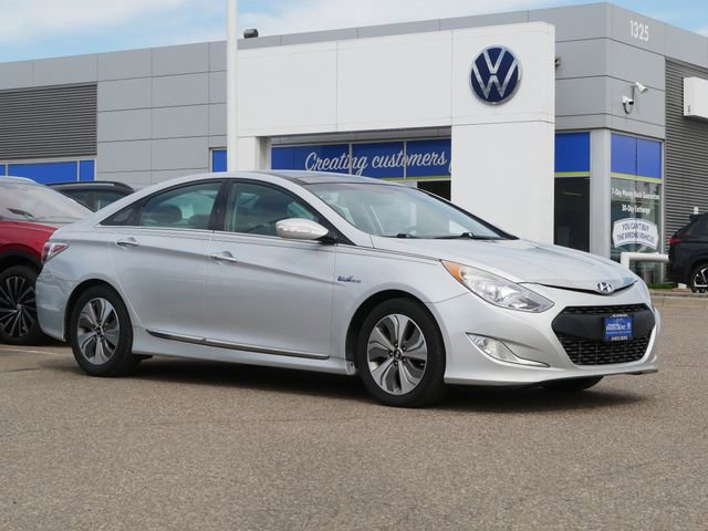 Used 2014 Hyundai Sonata Limited w/ Panoramic Sunroof Package 02 image 1
