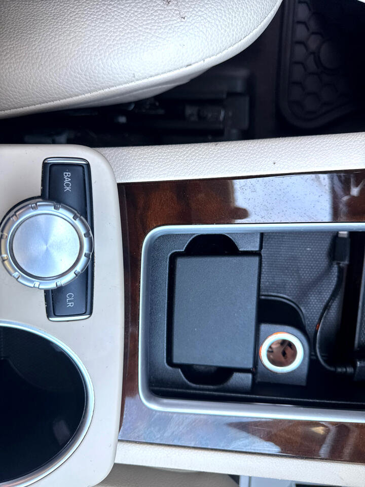 Used 2015 Mercedes-Benz GLK 350 4MATIC image 24