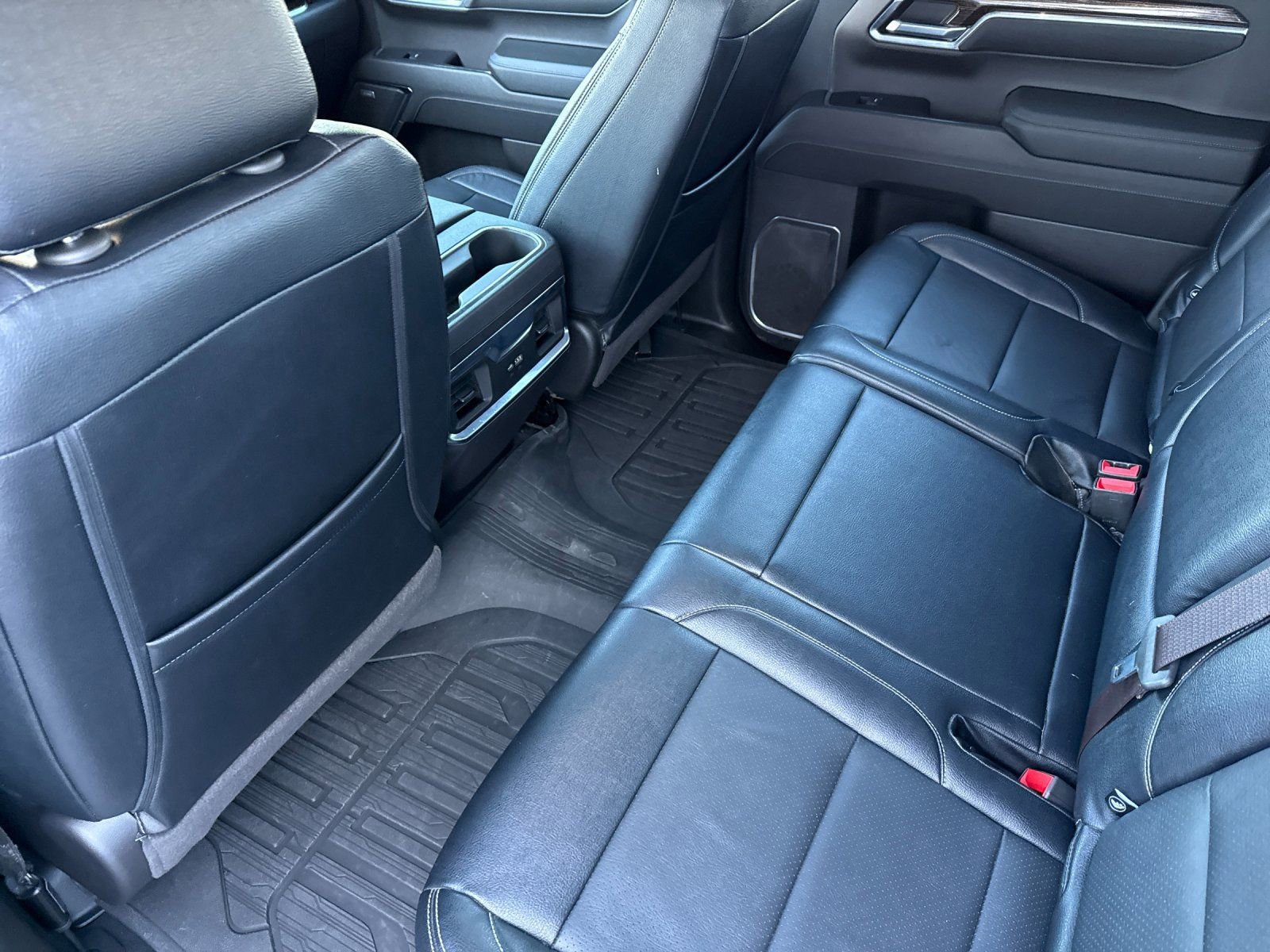 Used 2023 GMC Sierra 1500 Elevation w/ Preferred Package image 13