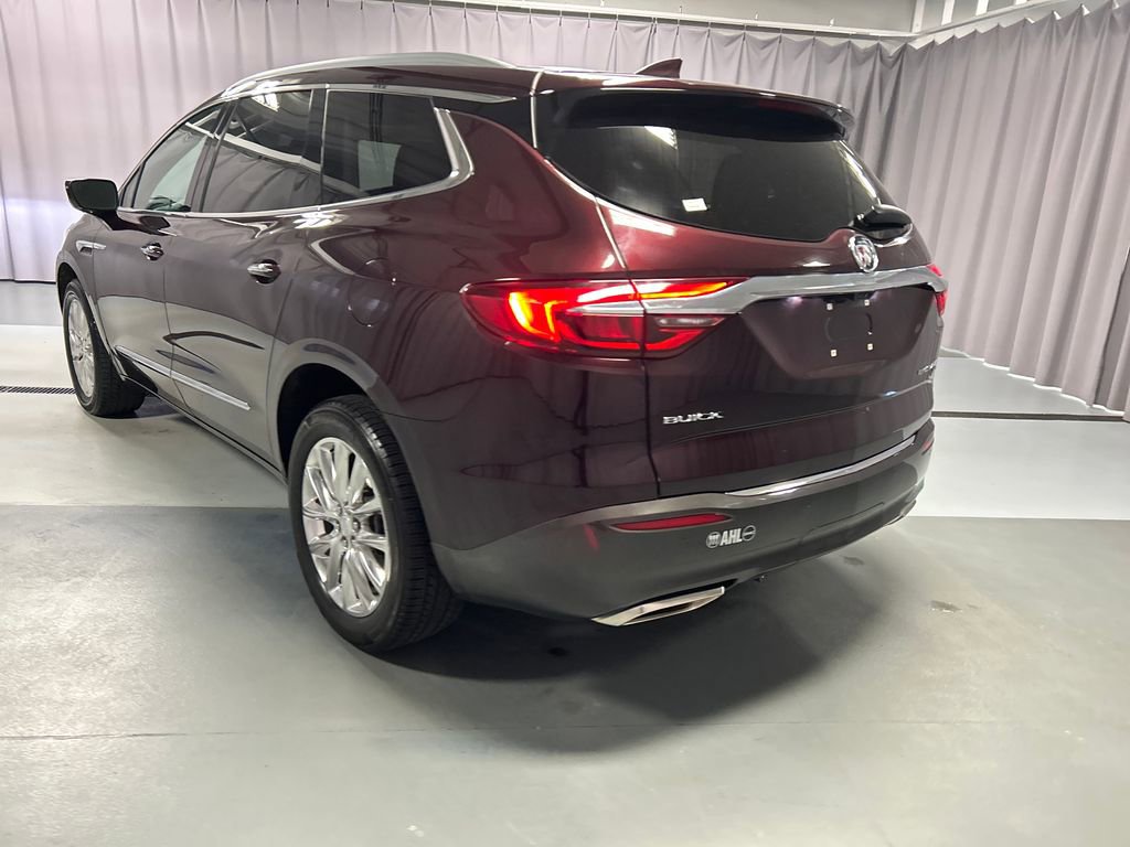 Used 2018 Buick Enclave Premium w/ Experience Buick Package image 5