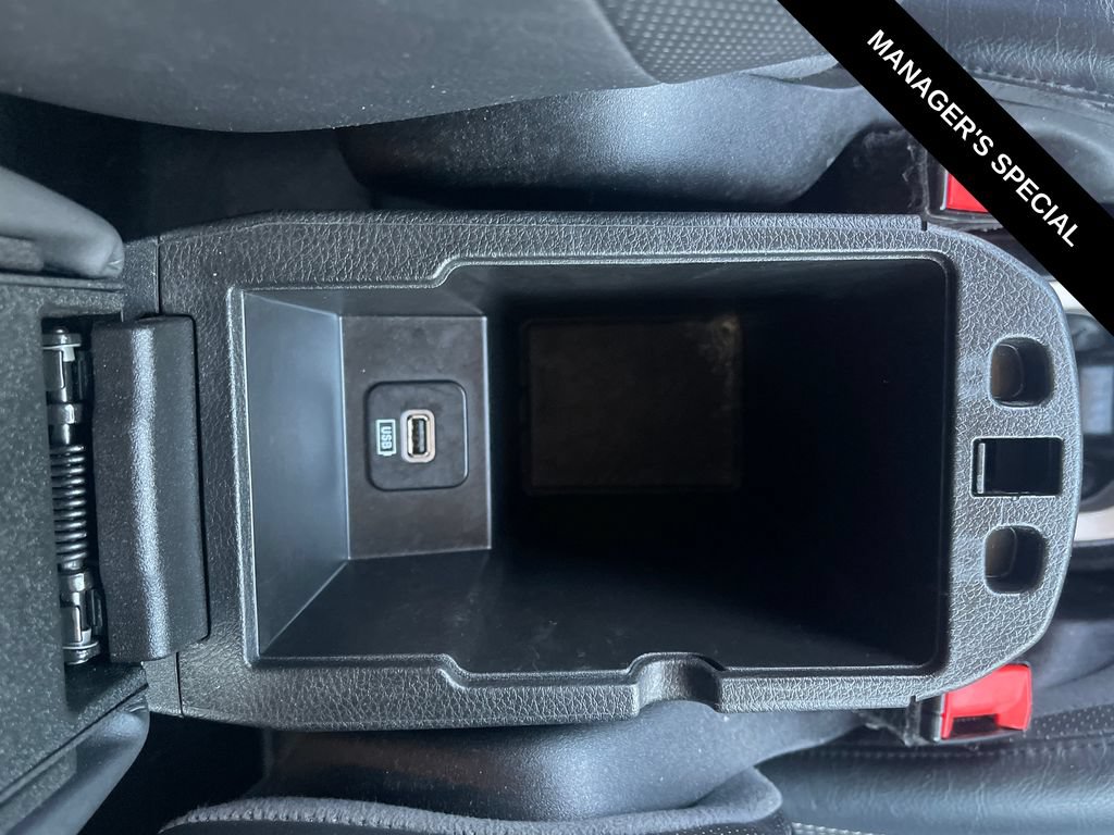 Used 2016 Jeep Renegade Limited FWD image 26