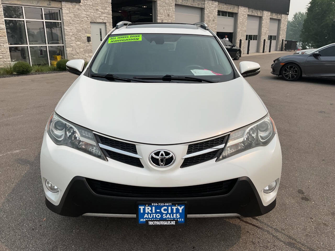 Used 2015 Toyota RAV4 Limited w/ Technology Package AWD/4WD image 12