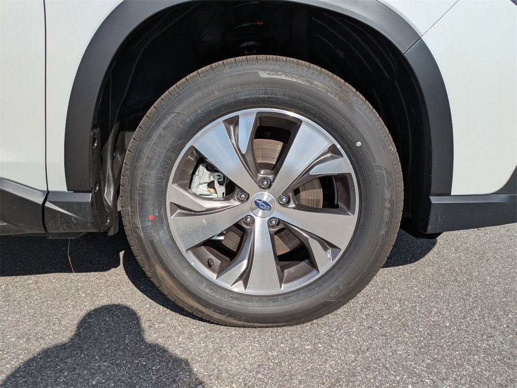 Certified 2025 Subaru Ascent Premium w/ Premium Package image 10