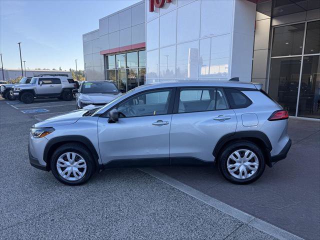 Certified 2023 Toyota Corolla Cross L AWD/4WD image 3