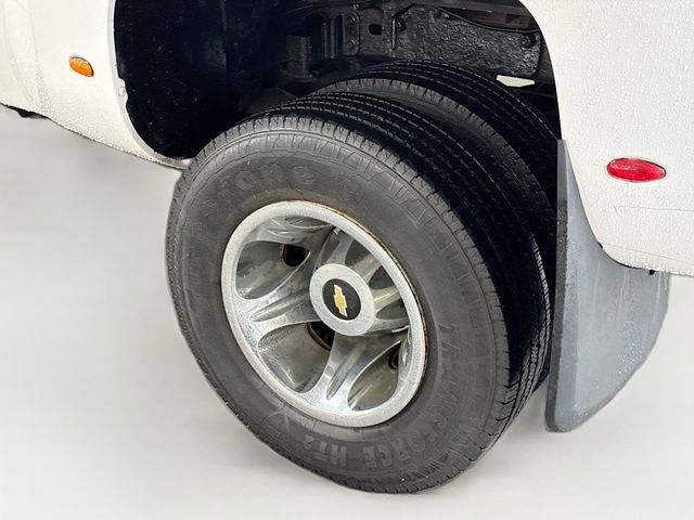 Used 2011 Chevrolet Silverado 3500 LTZ w/ LTZ Plus Package AWD/4WD image 27