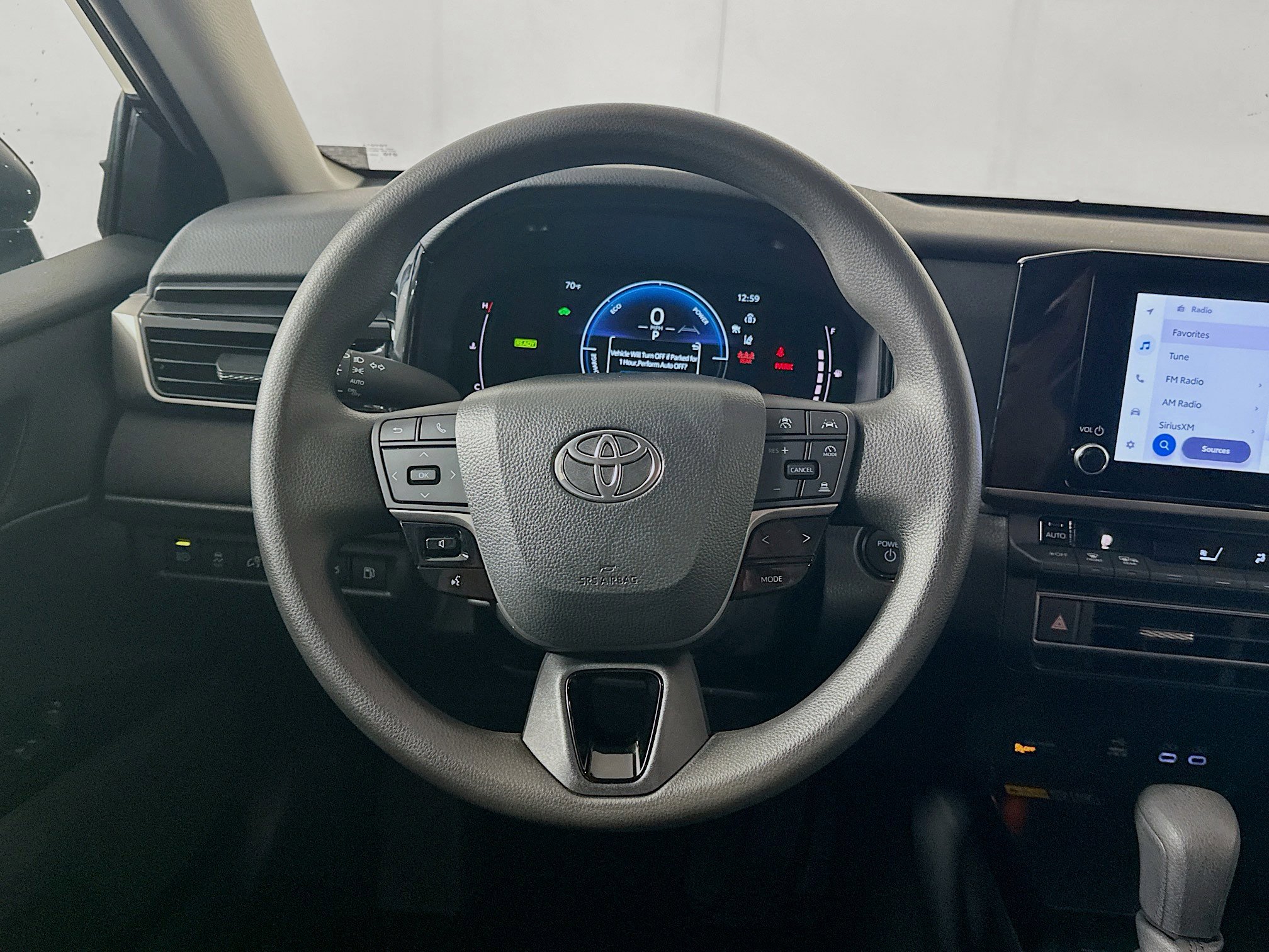 Used 2025 Toyota Camry LE image 18