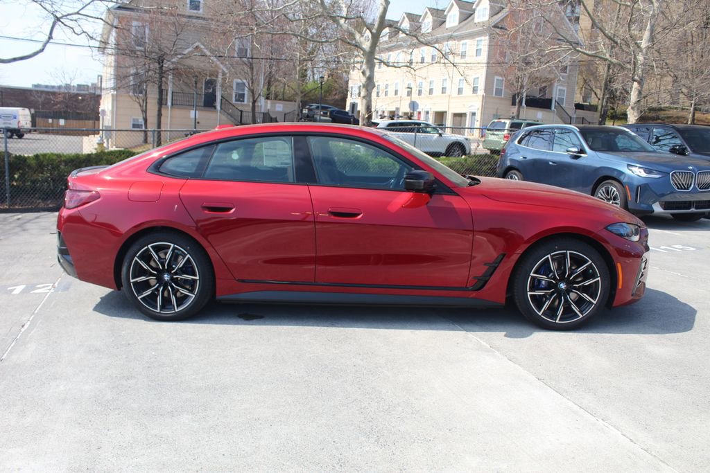 New 2026 BMW i4 xDrive40i w/ M Sport Package AWD/4WD image 11
