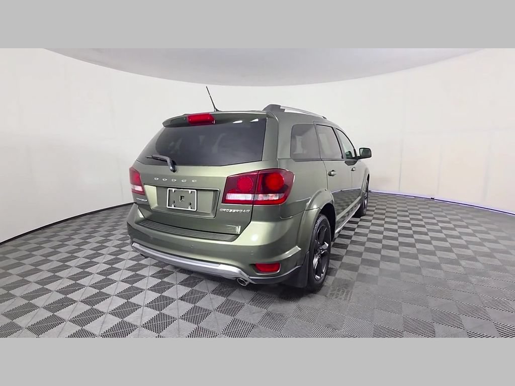 Used 2018 Dodge Journey Crossroad FWD image 40