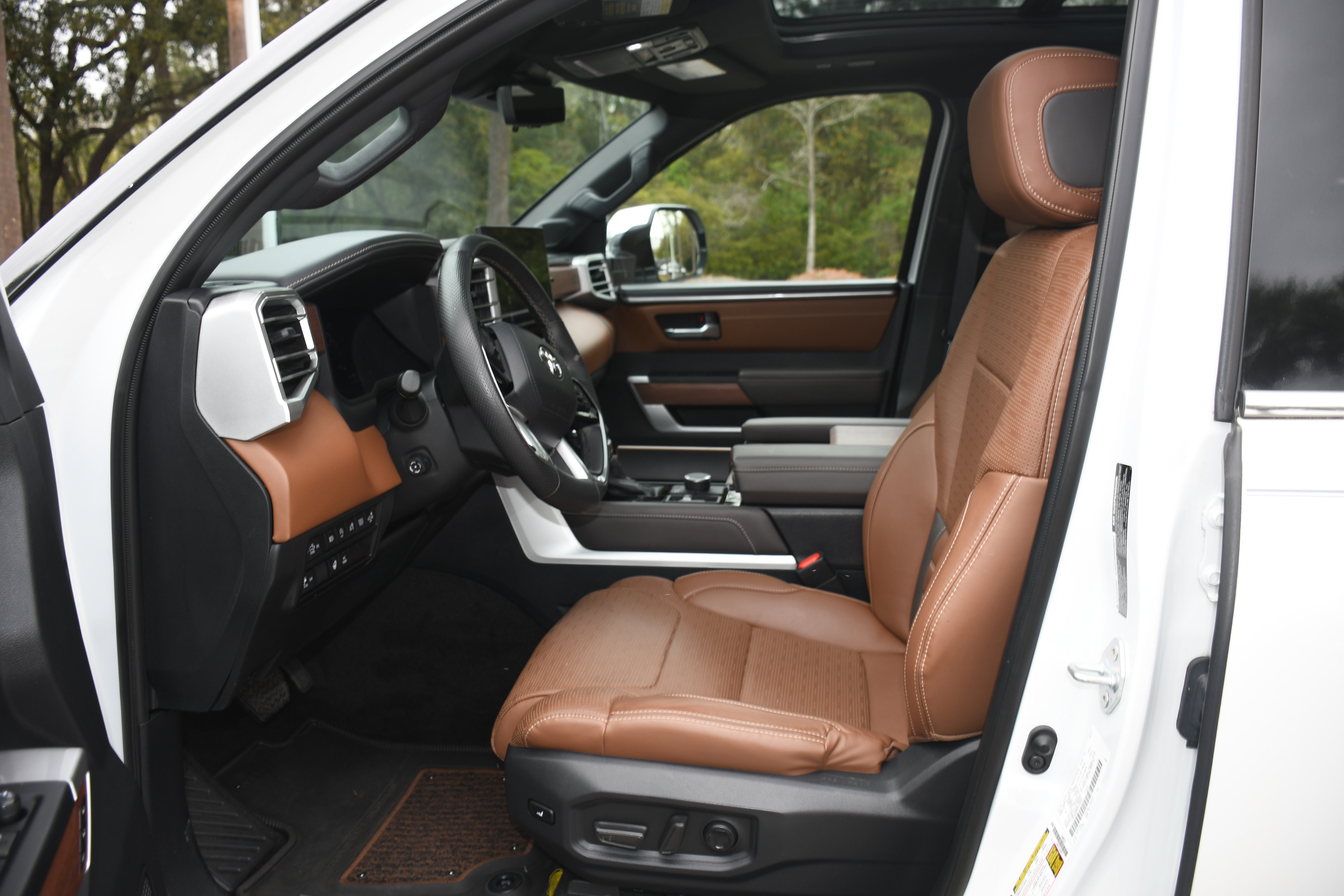 Used 2023 Toyota Tundra 1794 Edition w/ Advanced Package AWD/4WD image 7