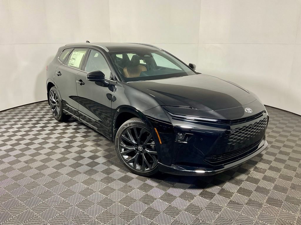 New 2025 Toyota Crown Signia image 5