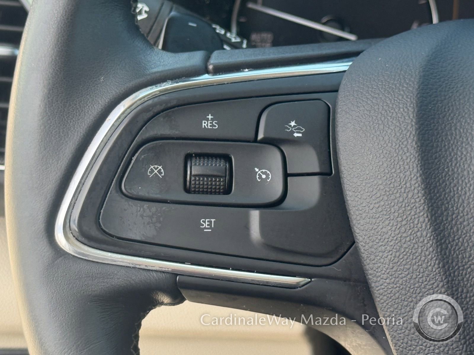 Used 2023 Buick Envision Preferred image 17