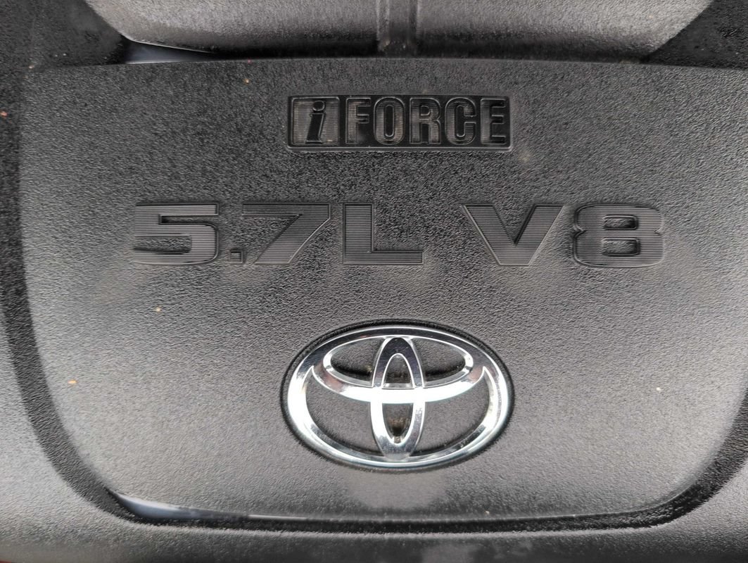 Used 2019 Toyota Tundra SR5 w/ SR5 Upgrade Package AWD/4WD image 30
