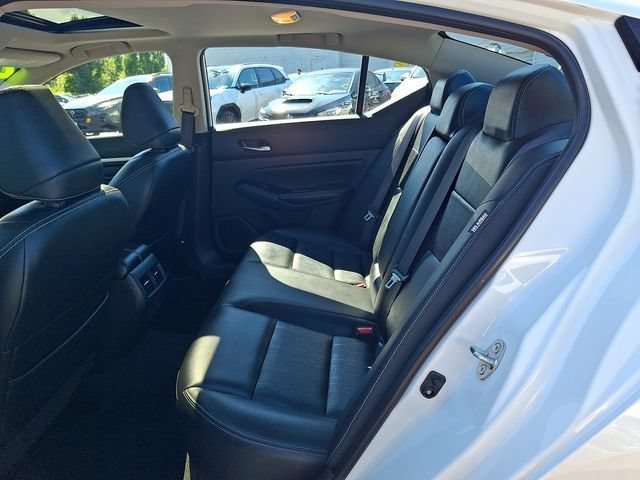 Used 2022 Nissan Altima 2.5 SL FWD image 10