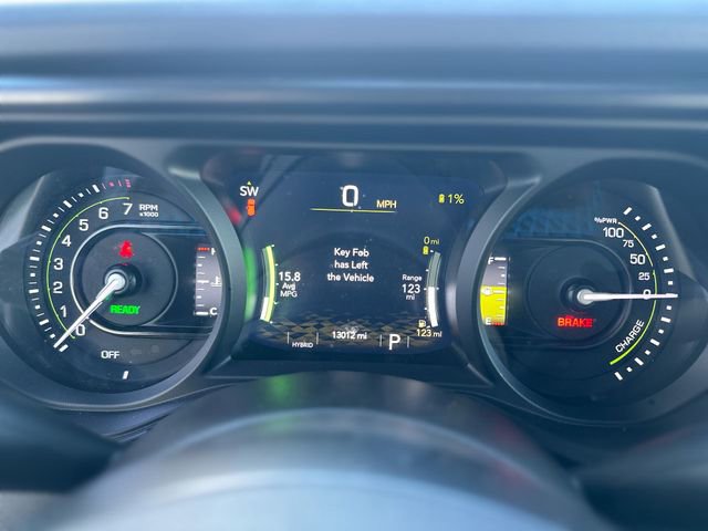 Used 2024 Jeep Wrangler Unlimited Rubicon 4xe AWD/4WD image 16