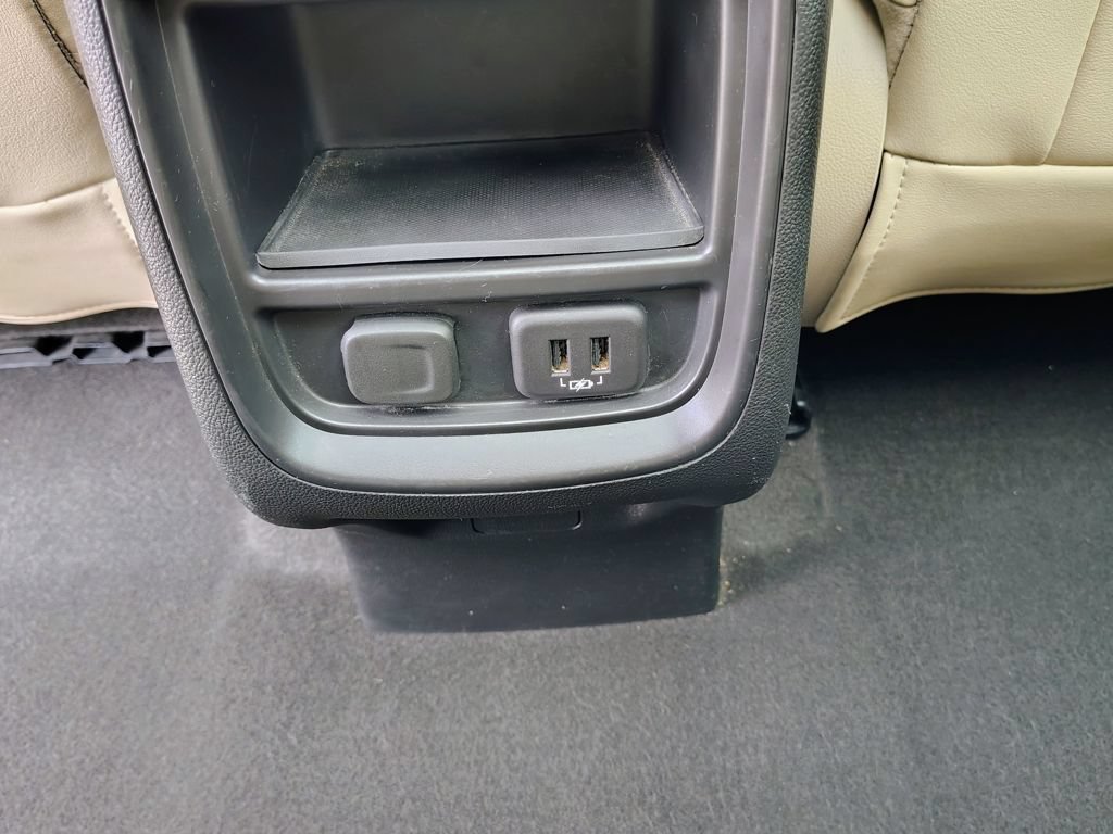 Used 2020 Buick Envision Preferred FWD image 32