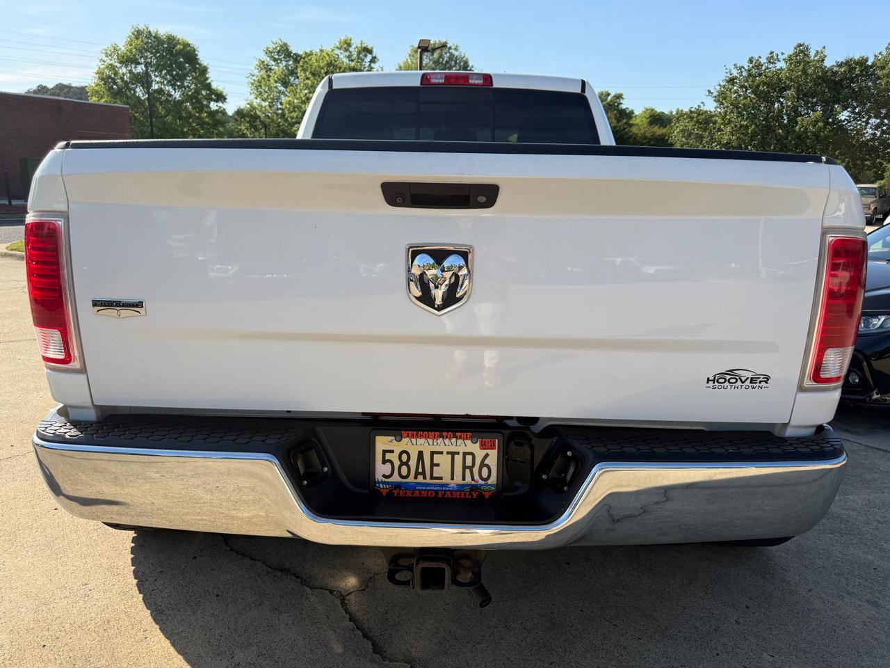 Used 2016 RAM 3500 Laramie RWD image 4