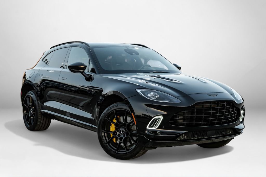 Used 2021 Aston Martin DBX image 4
