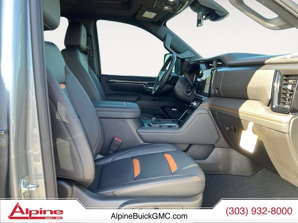 Certified 2025 GMC Sierra 3500 AT4 w/ AT4 Premium Plus Package AWD/4WD image 15