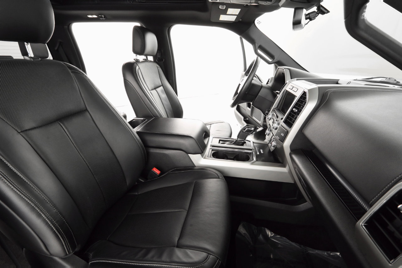 Used 2018 Ford F150 Lariat w/ Equipment Group 502A Luxury image 23