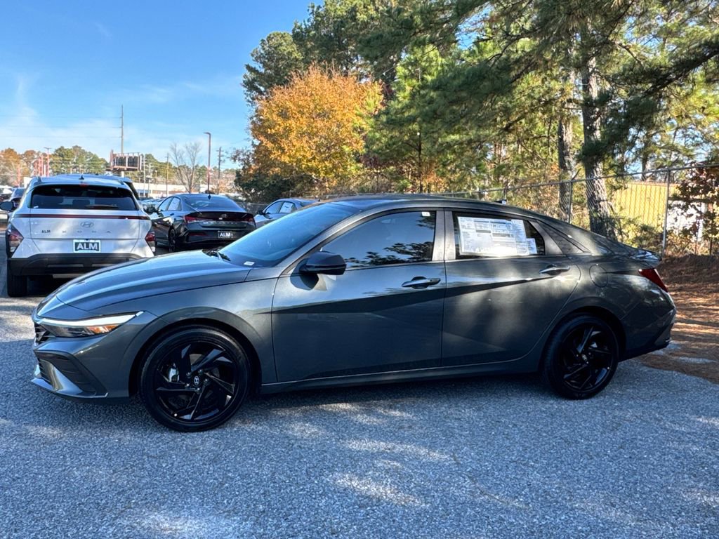 New 2026 Hyundai Elantra Sport image 2