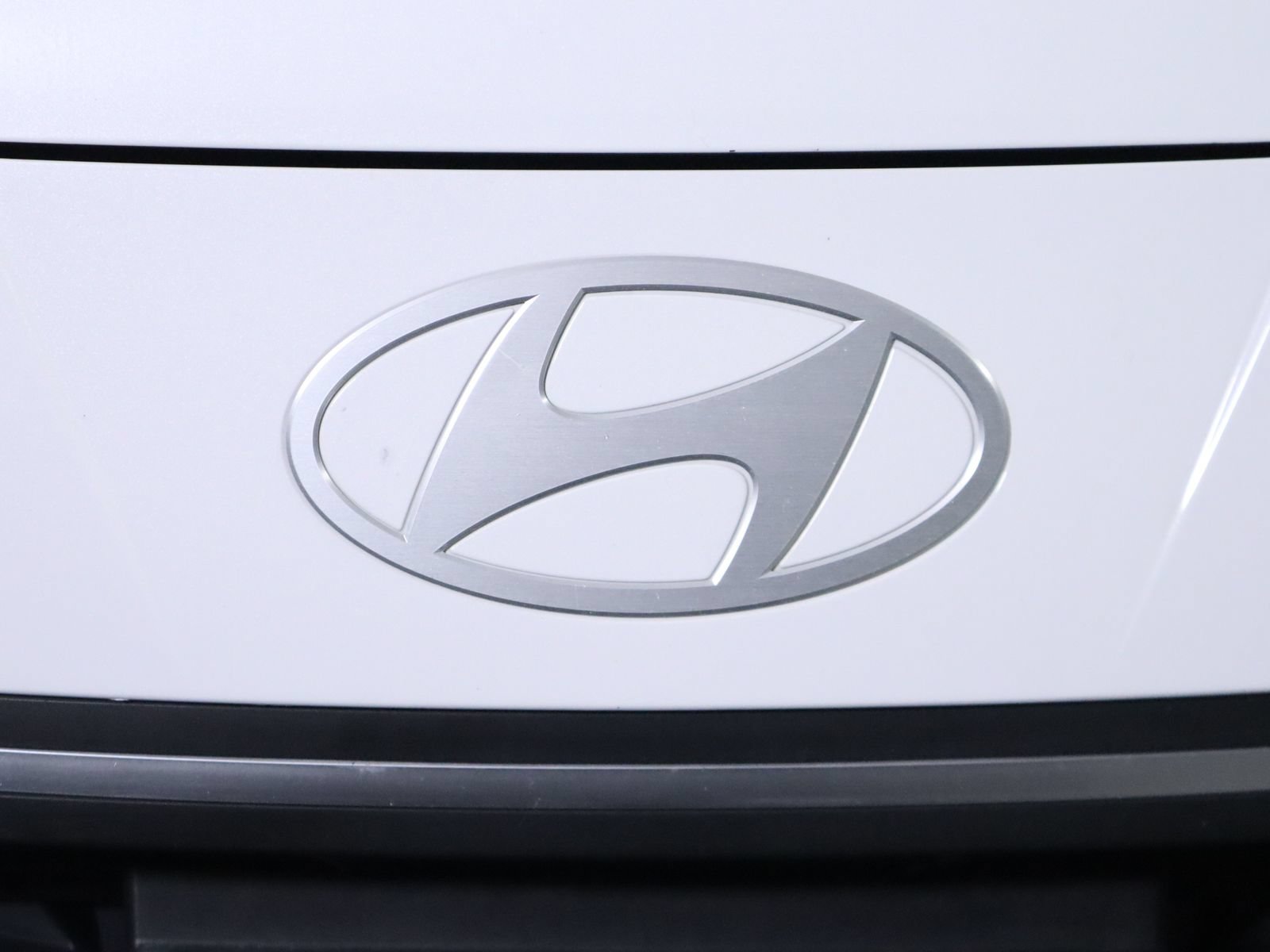 Used 2024 Hyundai Elantra SEL FWD image 15