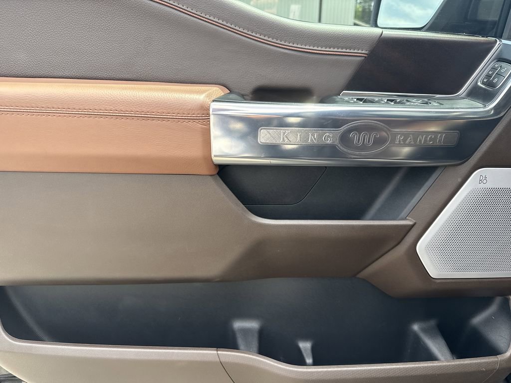 Used 2025 Ford F150 King Ranch w/ FX4 Off-Road Package image 10