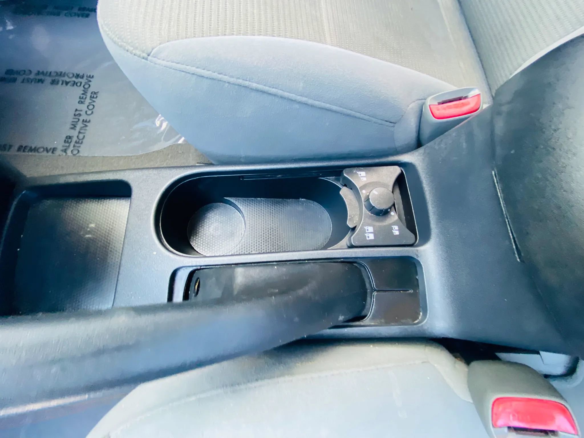 Used 2010 Nissan Sentra 2.0 S FWD image 12