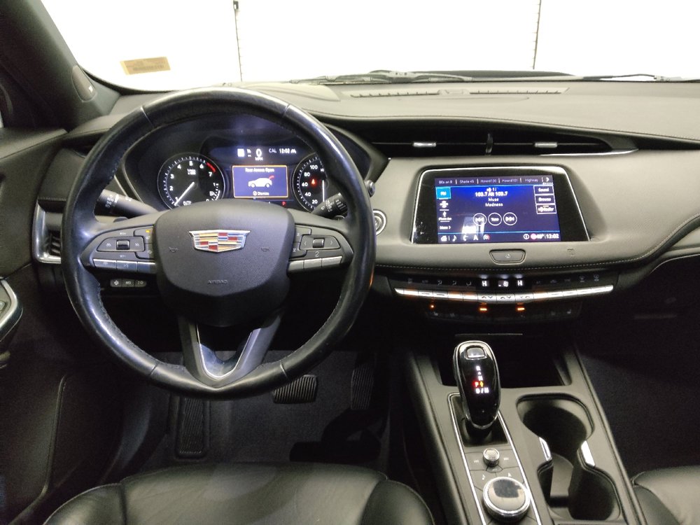 Used 2020 Cadillac XT4 Premium Luxury image 22
