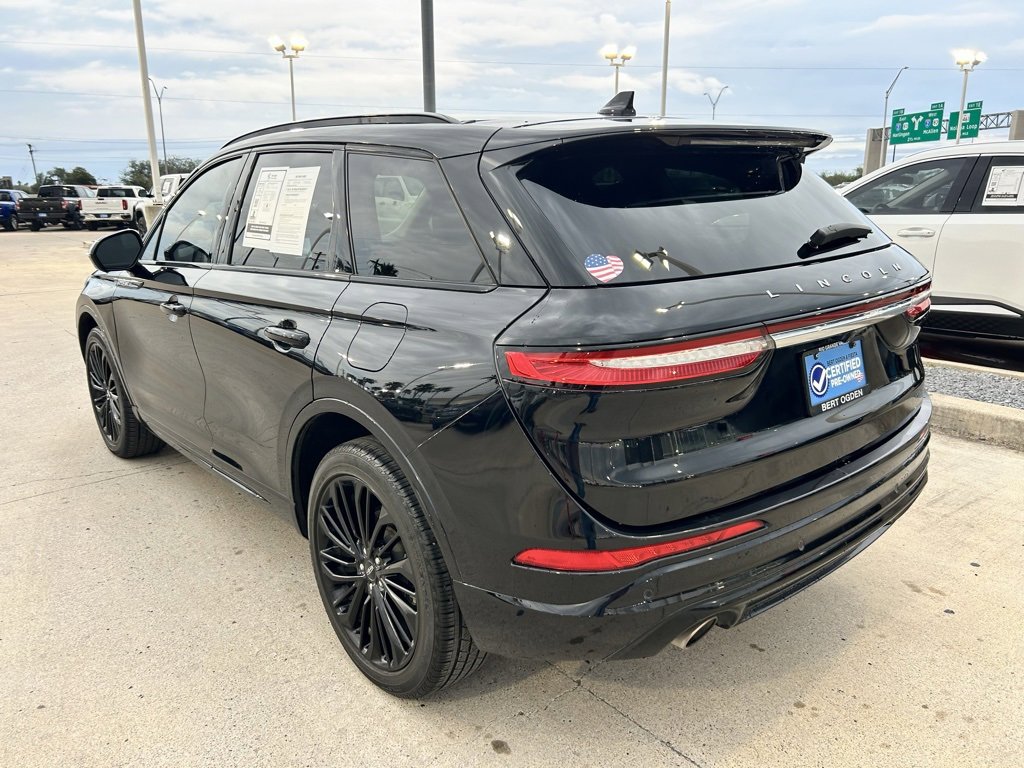 Used 2023 Lincoln Corsair Reserve w/ Equipment Group 201A image 5