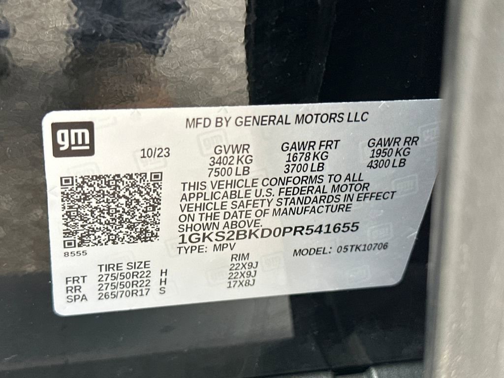 Used 2023 GMC Yukon SLT w/ SLT Luxury Package image 27