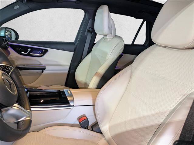 Certified 2024 Mercedes-Benz GLC 300 image 20