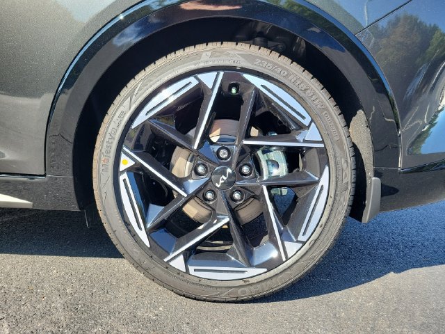 New 2026 Kia K4 GT-Line w/ GT-Line Premium Package FWD image 7
