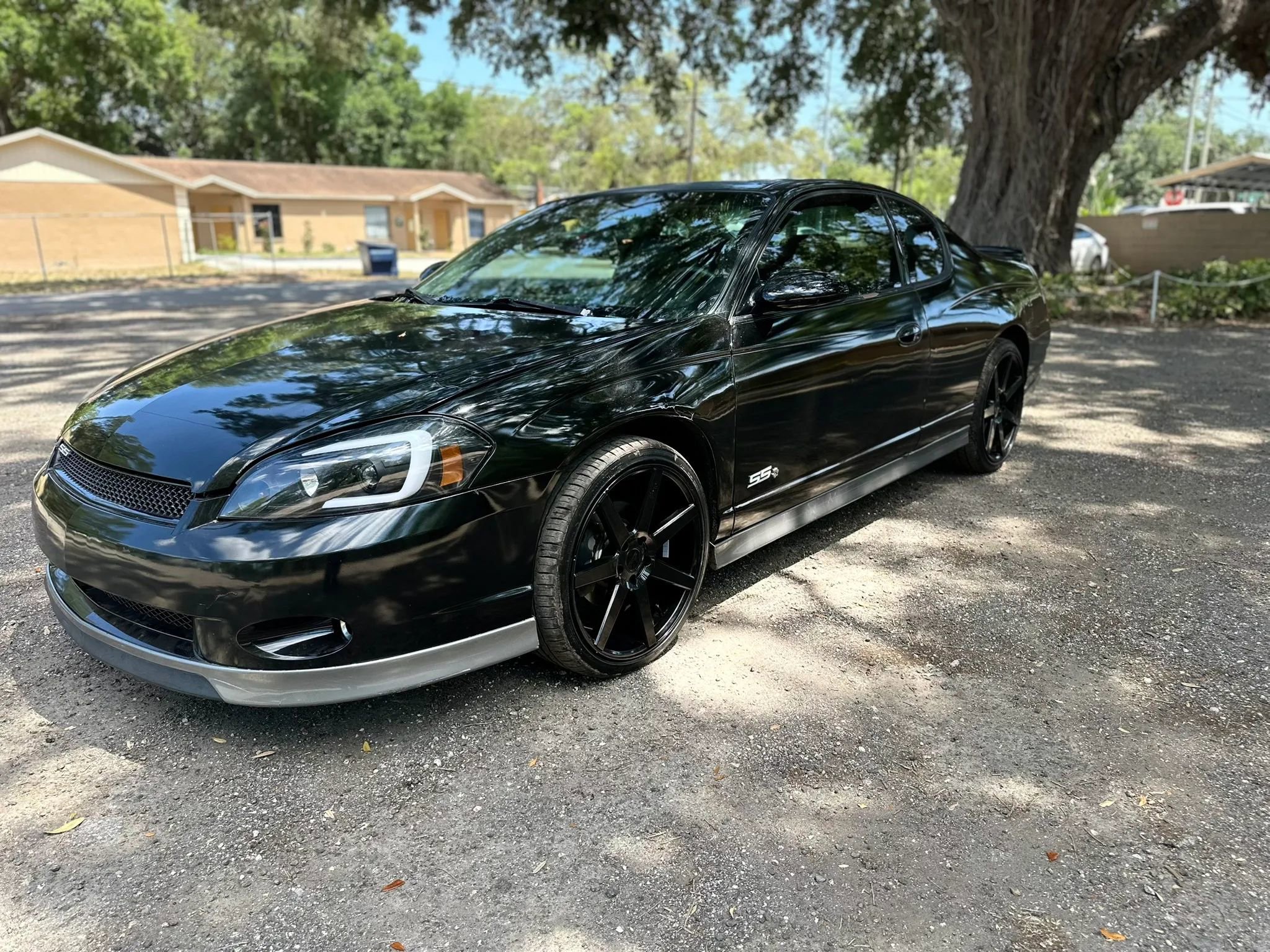 Used 2006 Chevrolet Monte Carlo SS w/ Convenience Package FWD image 1