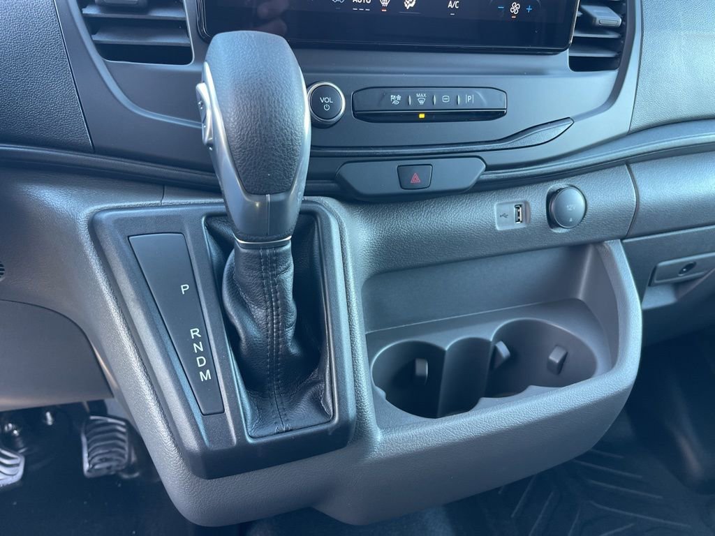 New 2026 Ford Transit 250 148 Medium Roof w/ Load Area Protection Package image 14