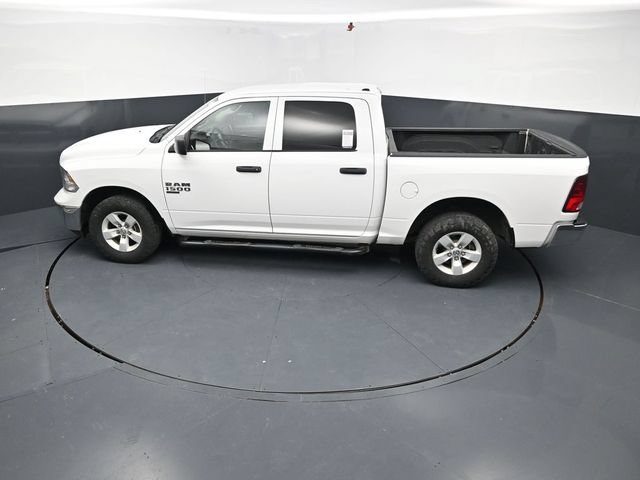Used 2022 RAM 1500 Classic SLT AWD/4WD image 43