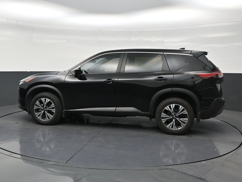 Used 2023 Nissan Rogue SV AWD/4WD image 2
